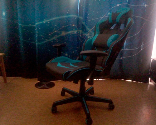 Компьютерное кресло Racer черное / бежевое фото покупателя 177