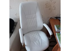 Компьютерное кресло Aragon белое фото покупателя 126